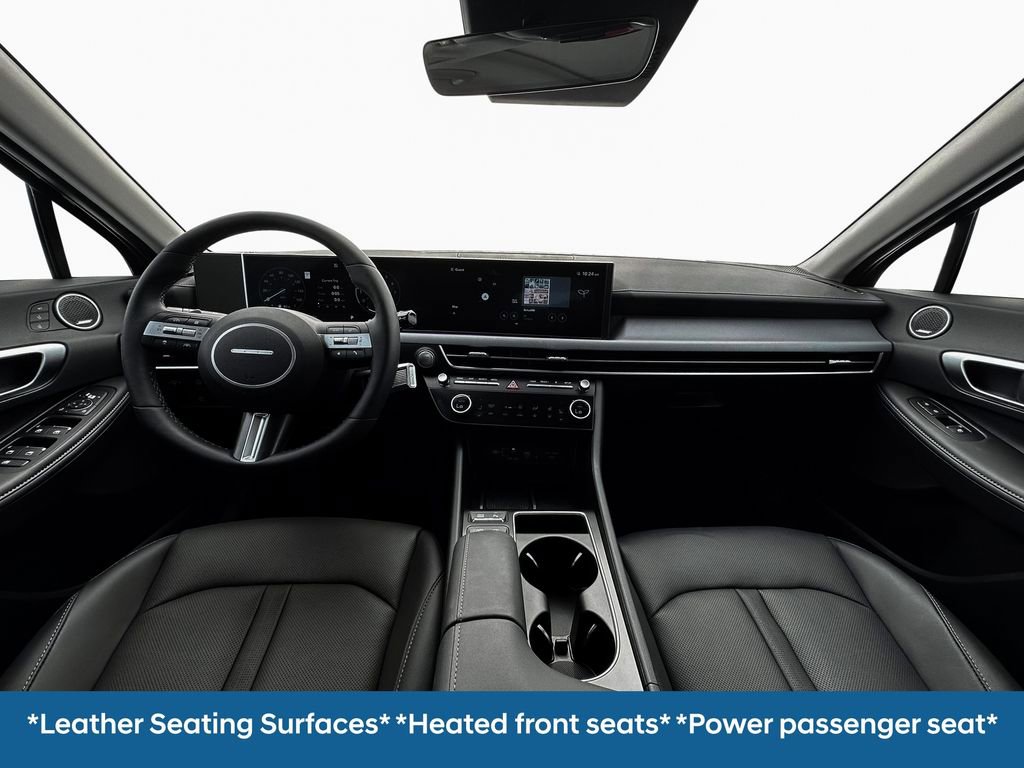 New 2025 Hyundai Sonata Limited image 21