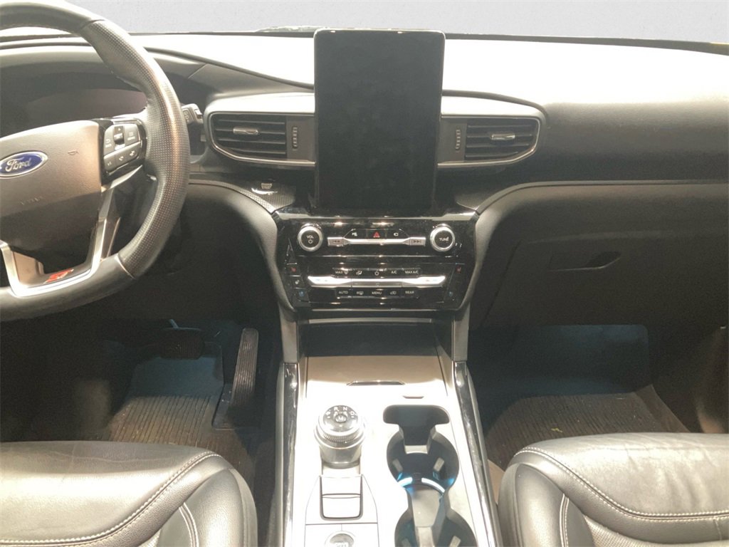 Used 2021 Ford Explorer ST w/ ST Street Pack image 11