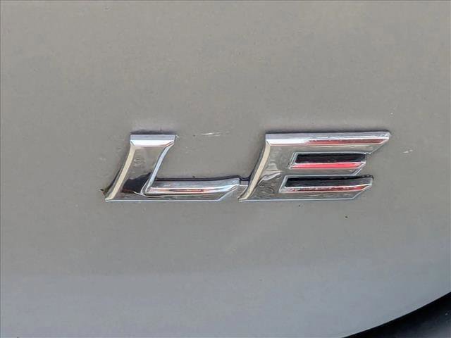 Used 2020 Toyota Camry LE FWD image 20
