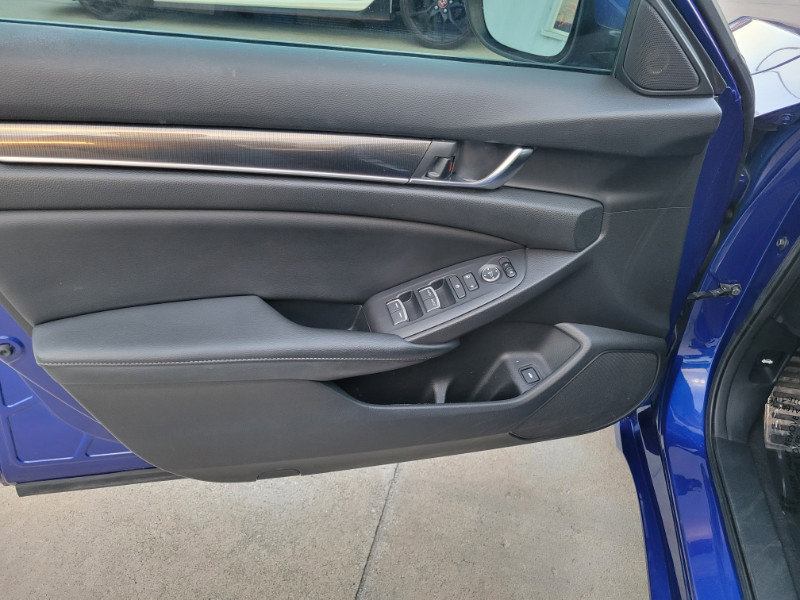 Used 2020 Honda Accord Sport image 19