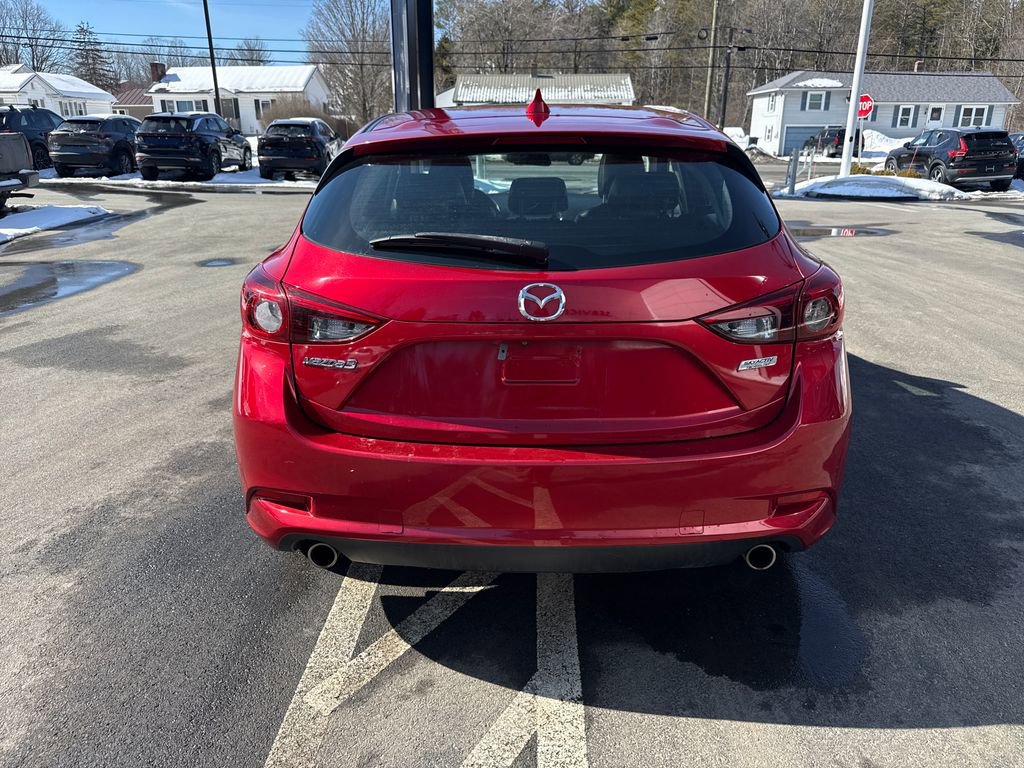 Used 2018 MAZDA MAZDA3 Grand Touring image 4
