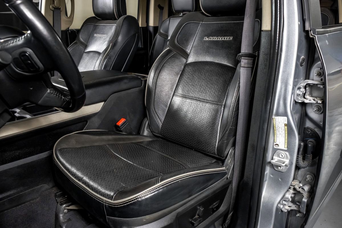 Used 2022 RAM 3500 Laramie image 31