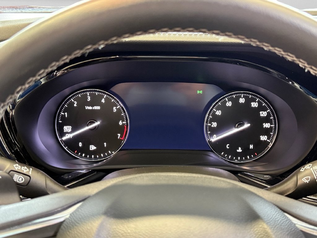 Used 2023 Buick Envision Essence FWD image 23