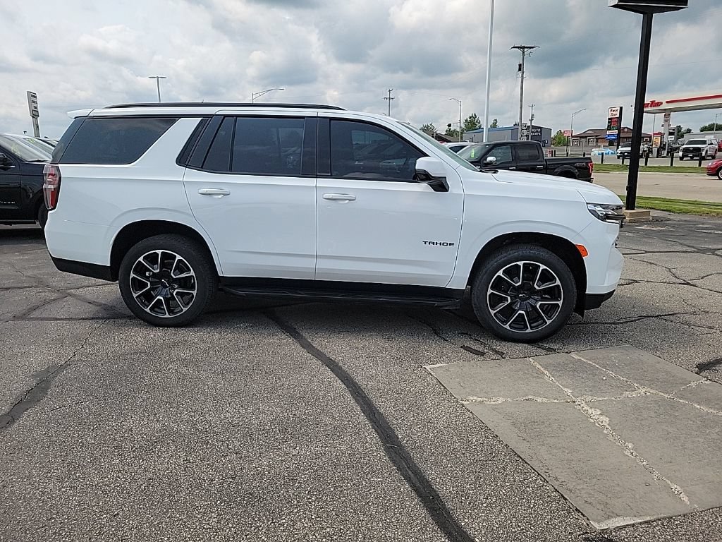 Used 2023 Chevrolet Tahoe RST w/ Luxury Package AWD/4WD image 4