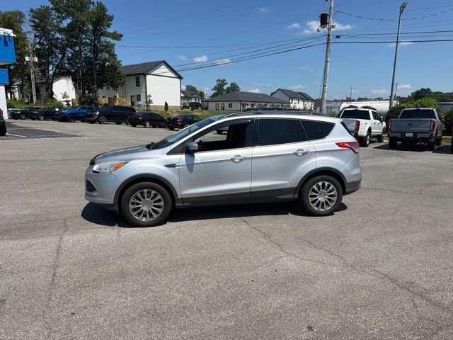 Used 2014 Ford Escape SE w/ Equipment Group 201A AWD/4WD image 2