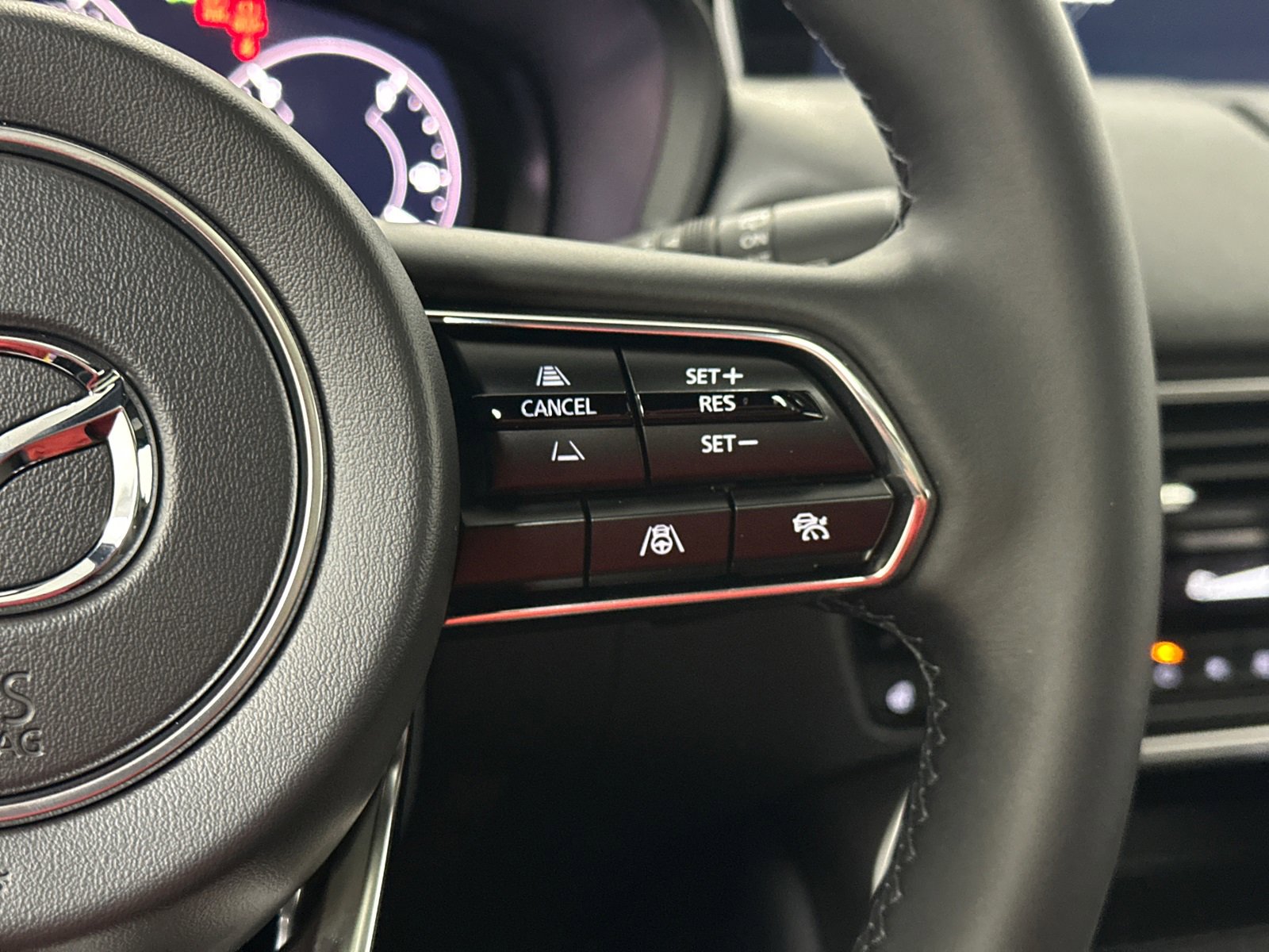 New 2025 MAZDA CX-90 Plug-In Hybrid w/ Premium Plus image 26