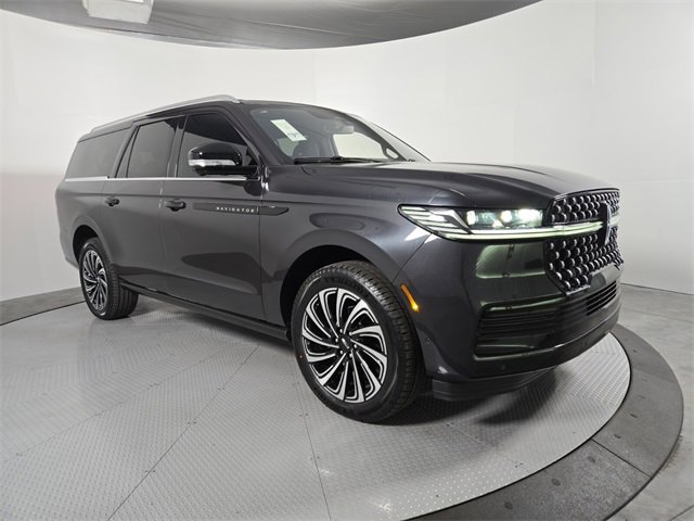 New 2025 Lincoln Navigator L Black Label image 2