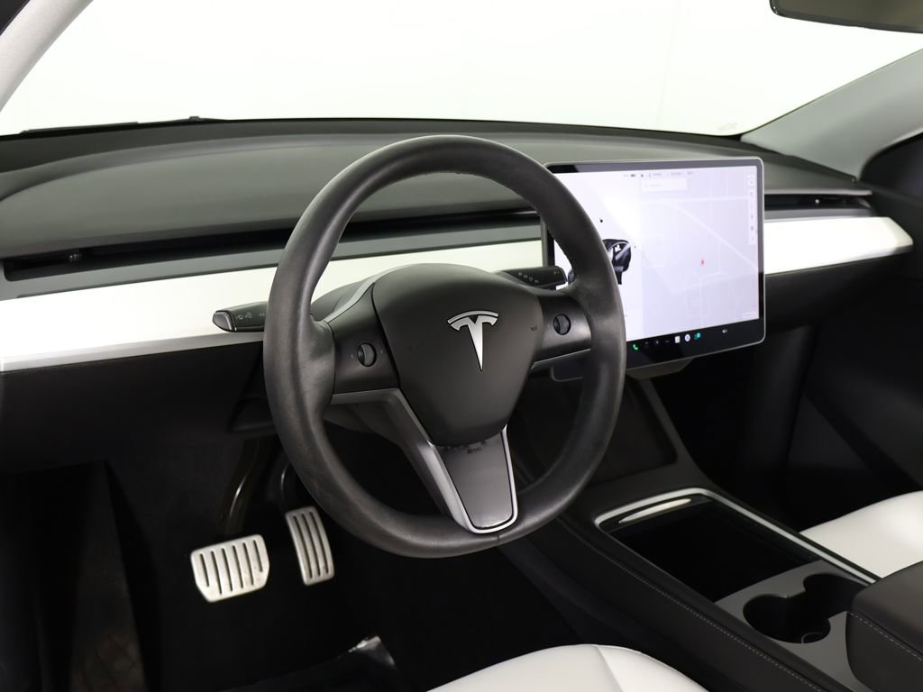 Used 2021 Tesla Model Y Performance AWD/4WD image 28