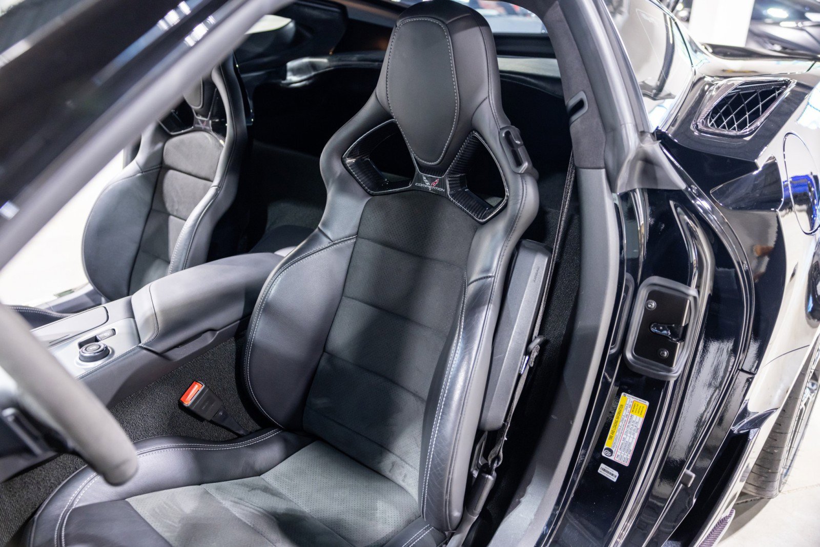 Used 2019 Chevrolet Corvette ZR1 RWD image 33