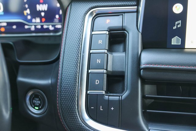 Used 2022 Chevrolet Tahoe RST w/ Luxury Package image 32