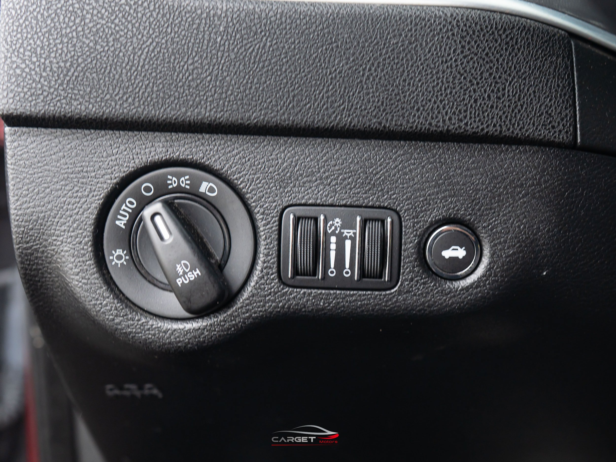 Used 2020 Dodge Charger Scat Pack RWD image 33