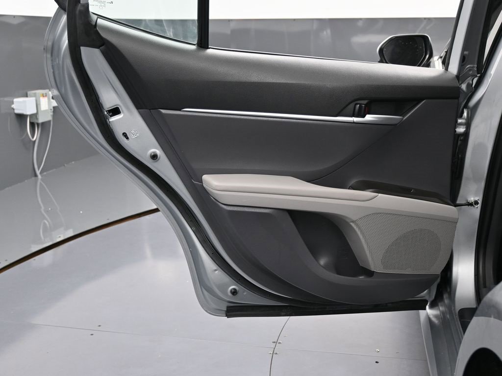 Used 2024 Toyota Camry LE image 35