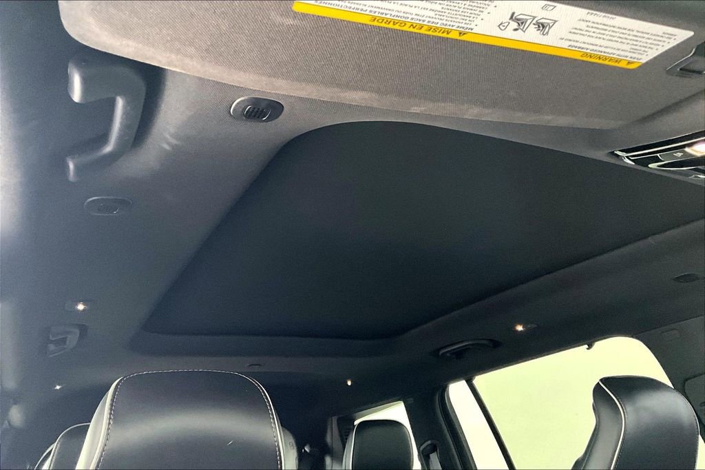 Used 2021 Jeep Grand Cherokee L Summit w/ Luxury Tech Group V image 22