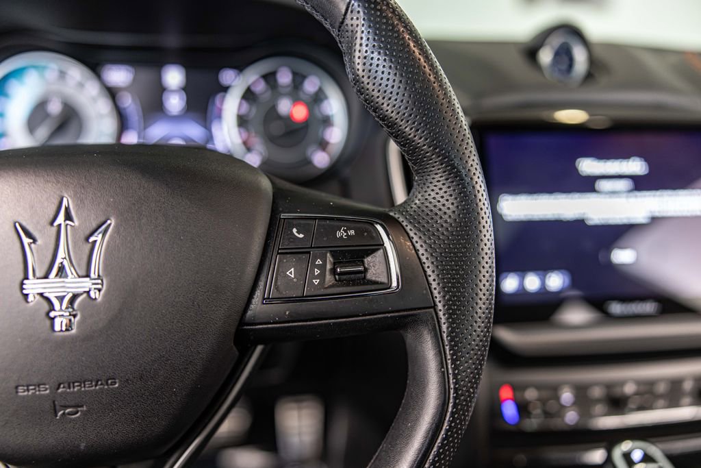 Used 2021 Maserati Ghibli RWD image 26