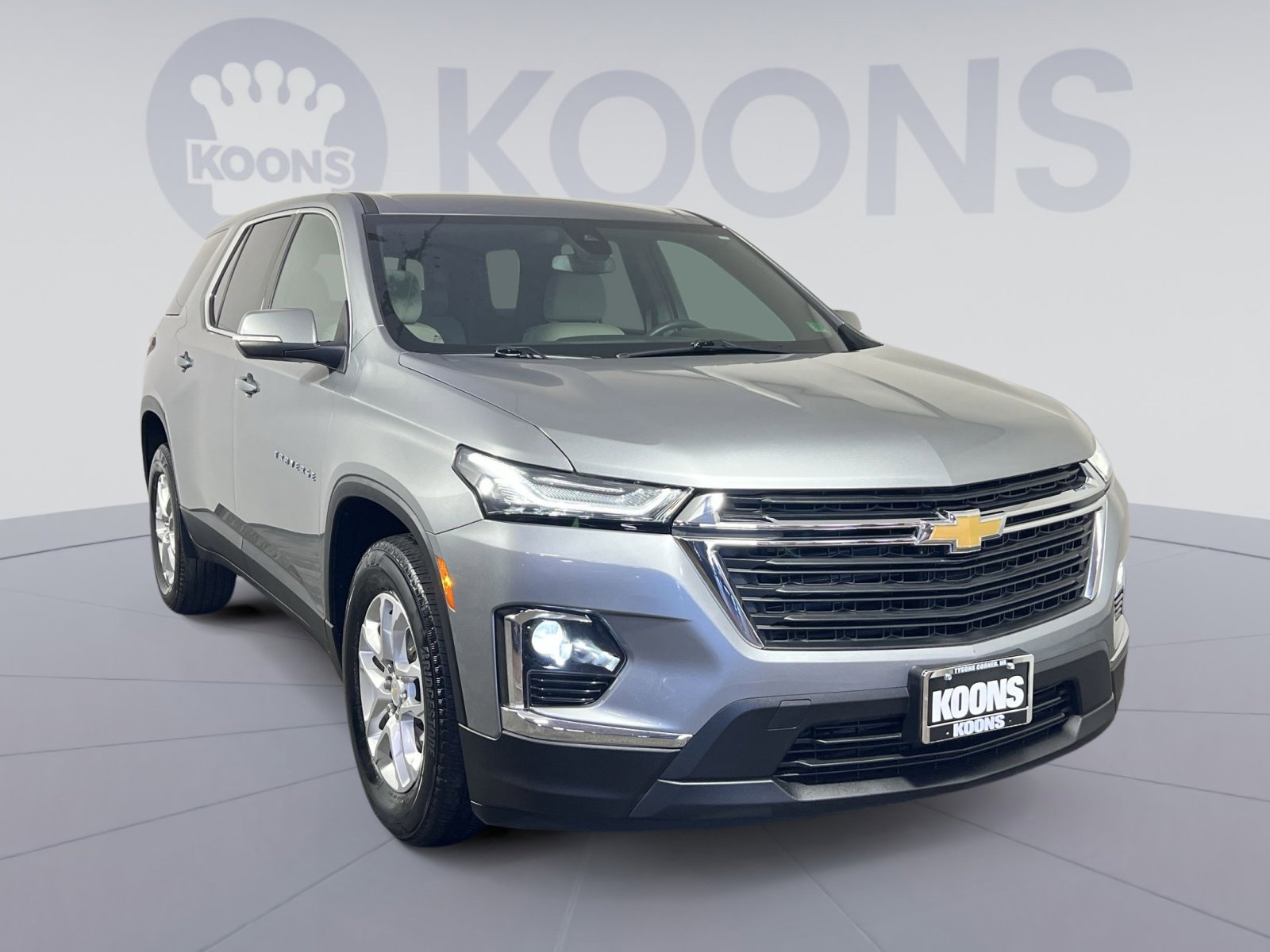 Used 2023 Chevrolet Traverse LS w/ Safety Package image 10