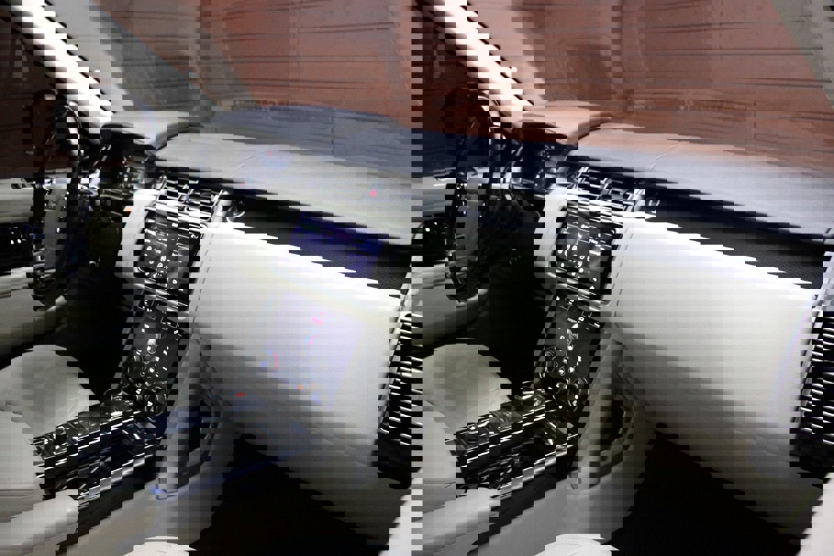 Used 2018 Land Rover Range Rover Supercharged AWD/ 21'' wheels image 64