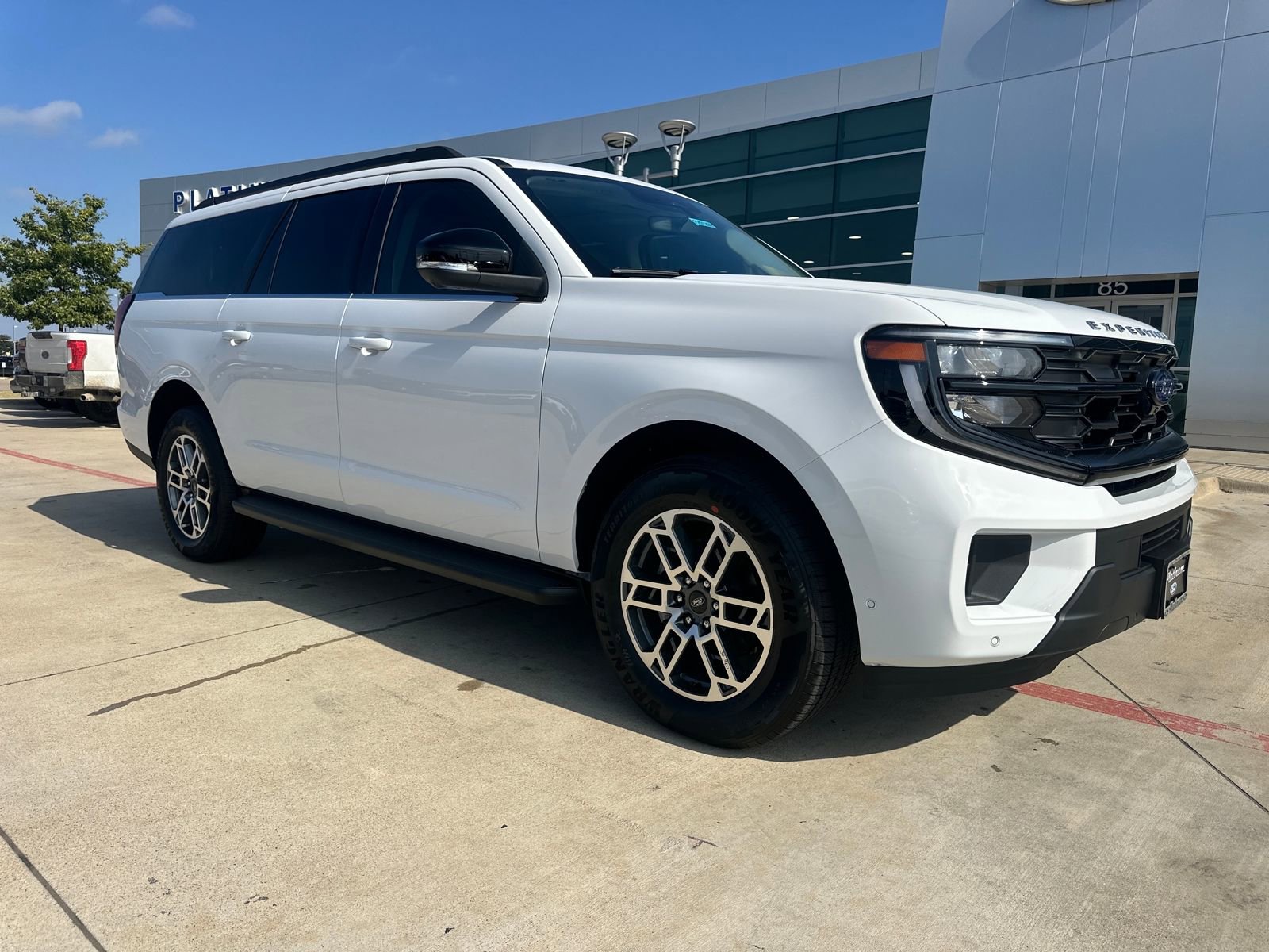 New 2025 Ford Expedition Max Active image 7