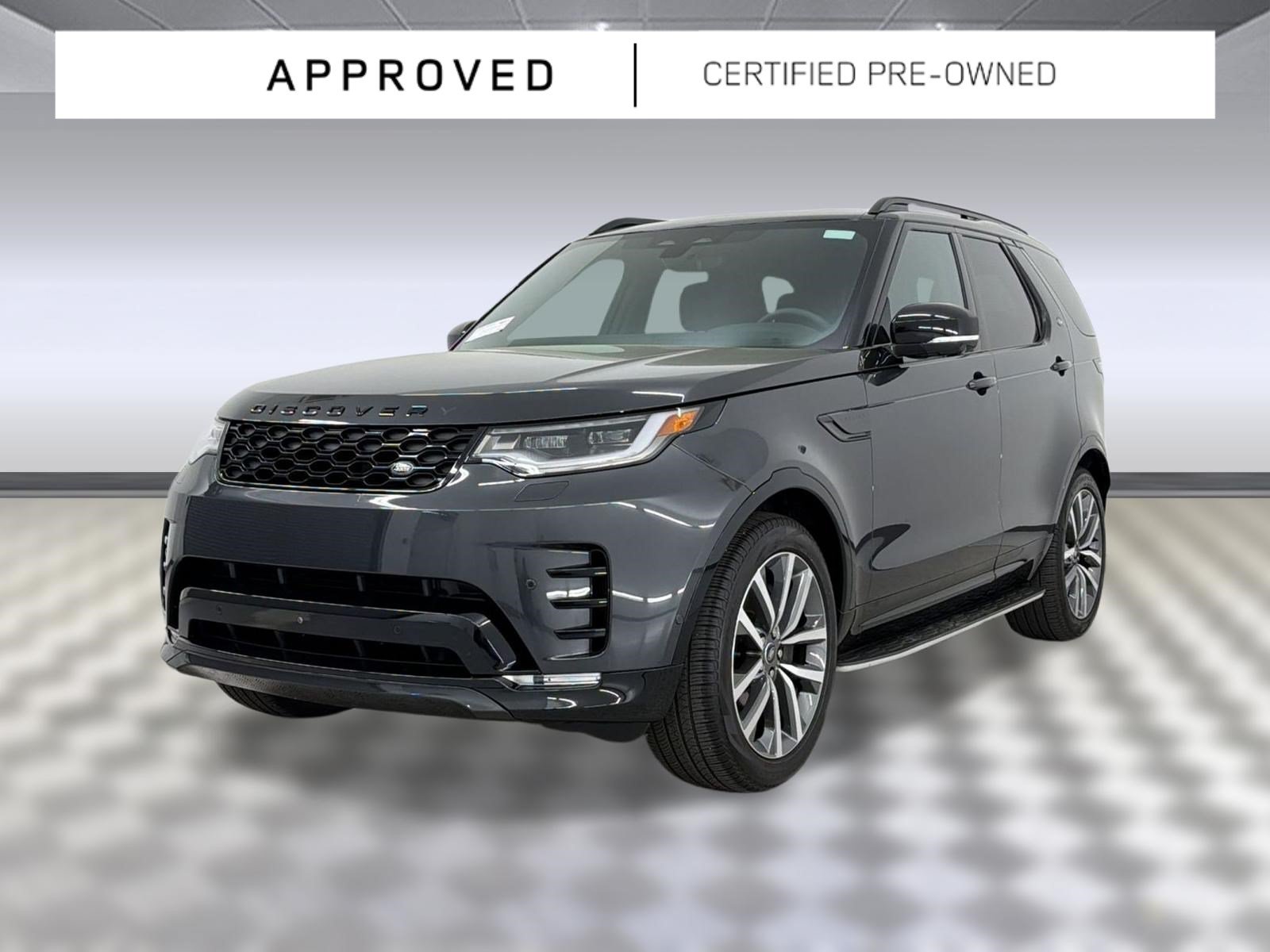 Certified 2025 Land Rover Discovery Dynamic SE AWD/4WD image 1