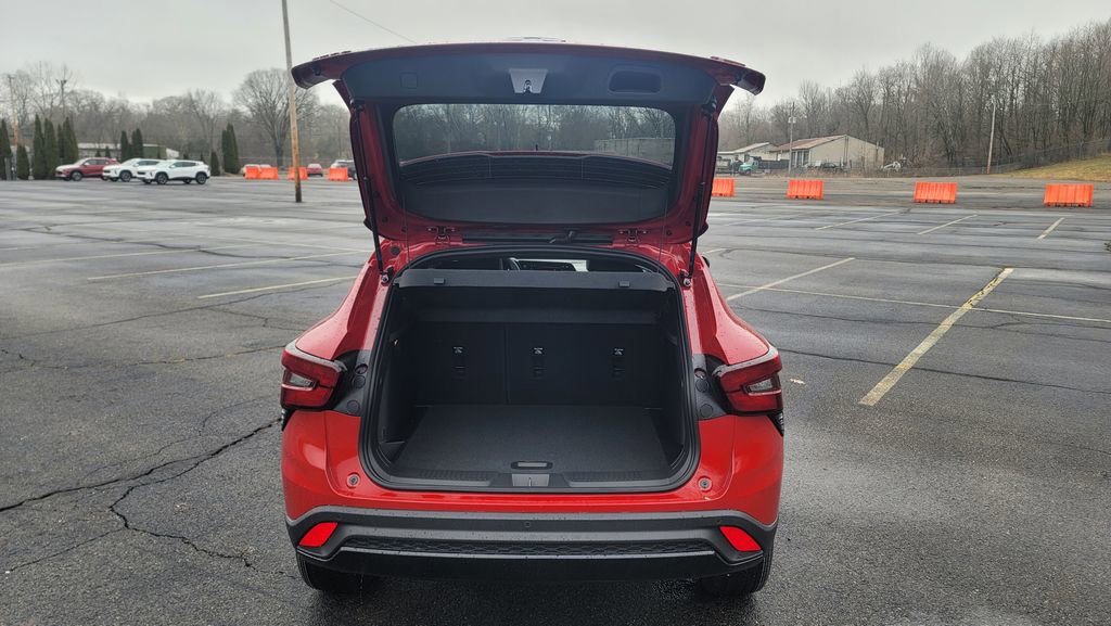 New 2026 Chevrolet Trax RS image 11