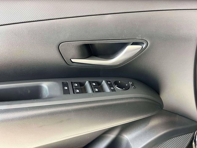 Used 2026 Hyundai Tucson SE image 17