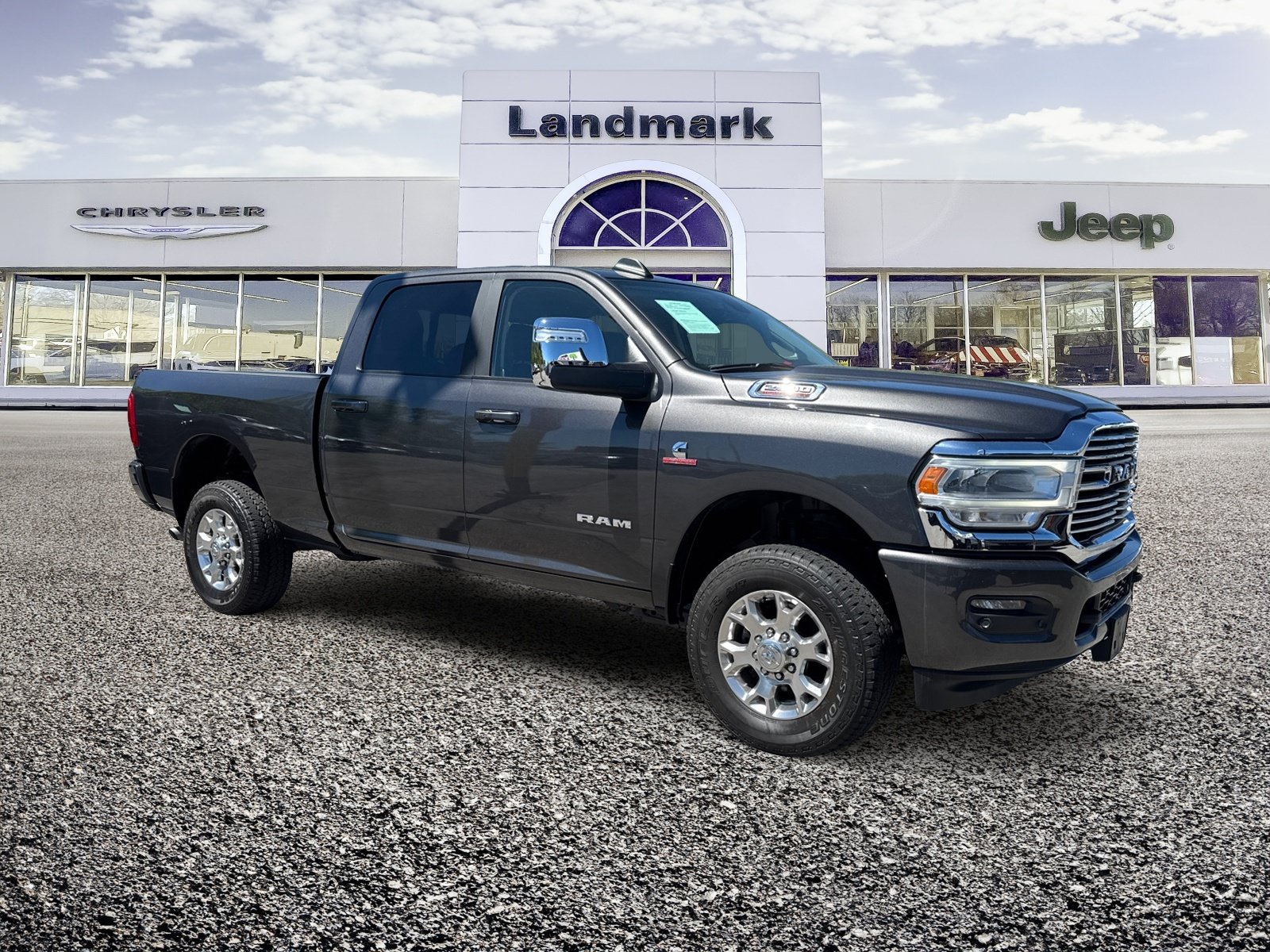 Used 2024 RAM 2500 Laramie AWD/4WD image 22
