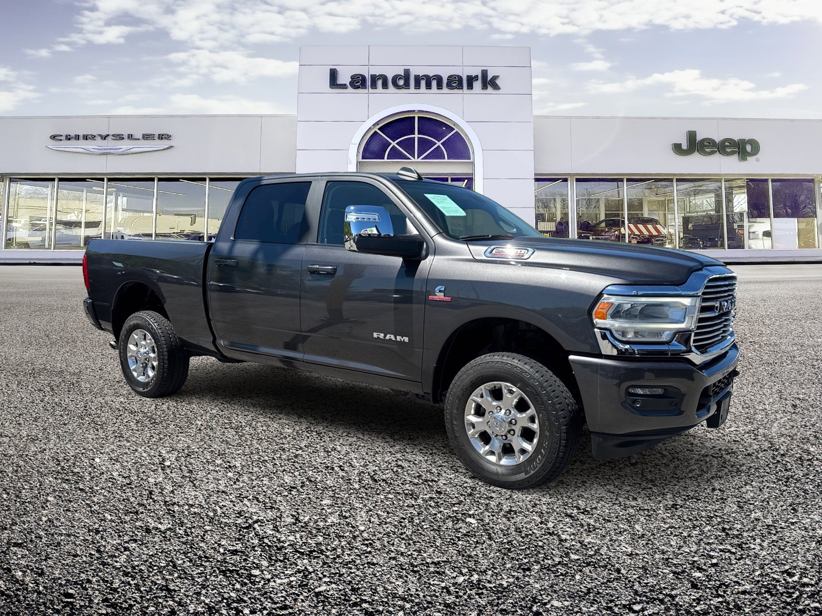 Used 2024 RAM 2500 Laramie AWD/4WD image 22