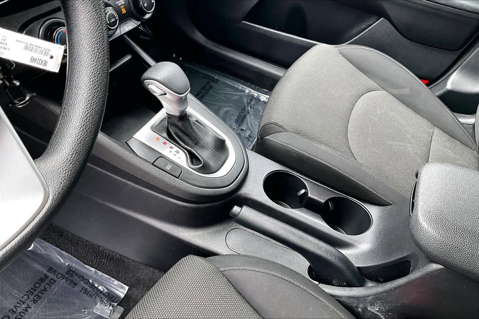 Used 2022 Kia Forte LXS image 15