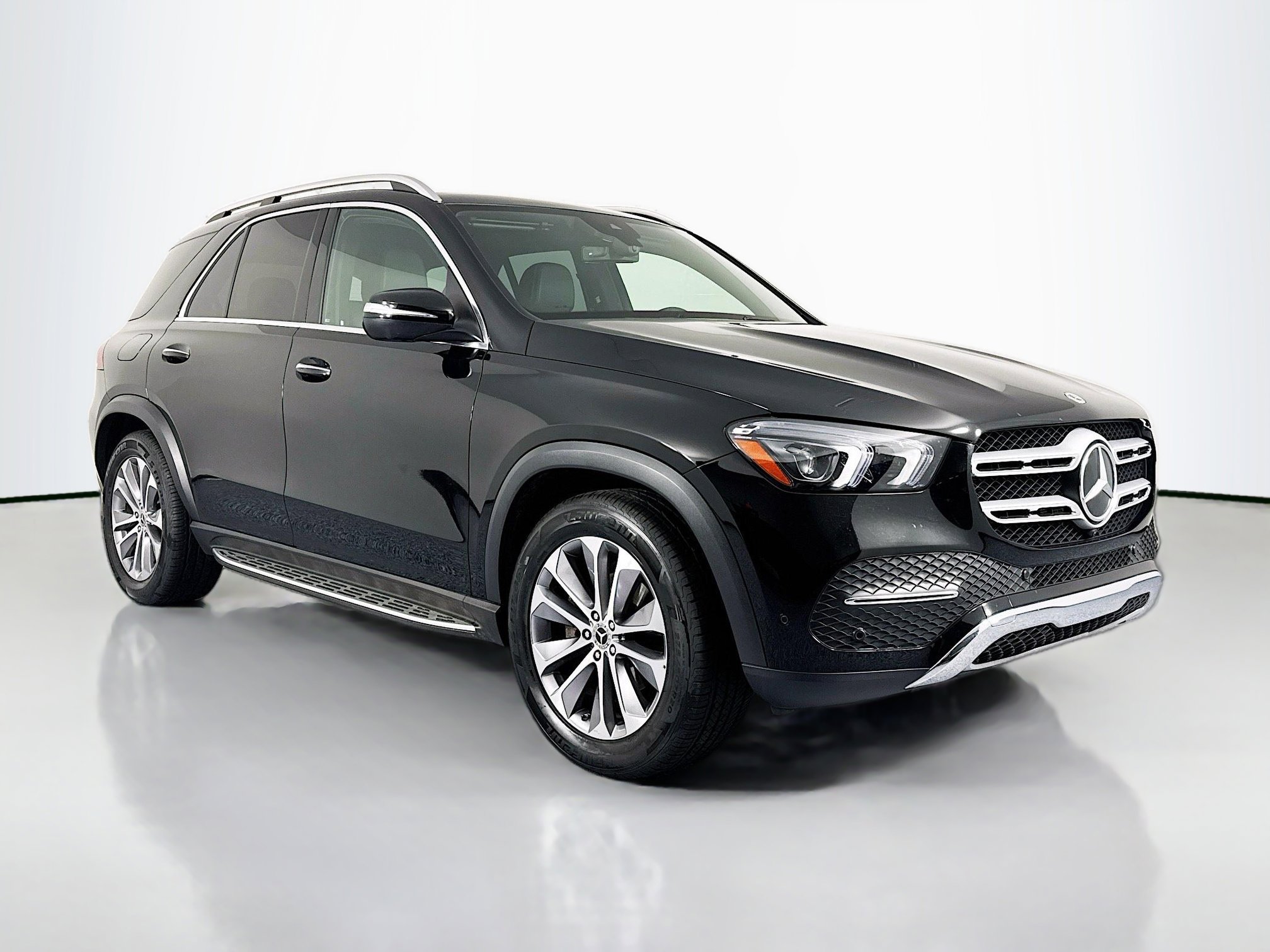 Used 2023 Mercedes-Benz GLE 350 4MATIC image 3