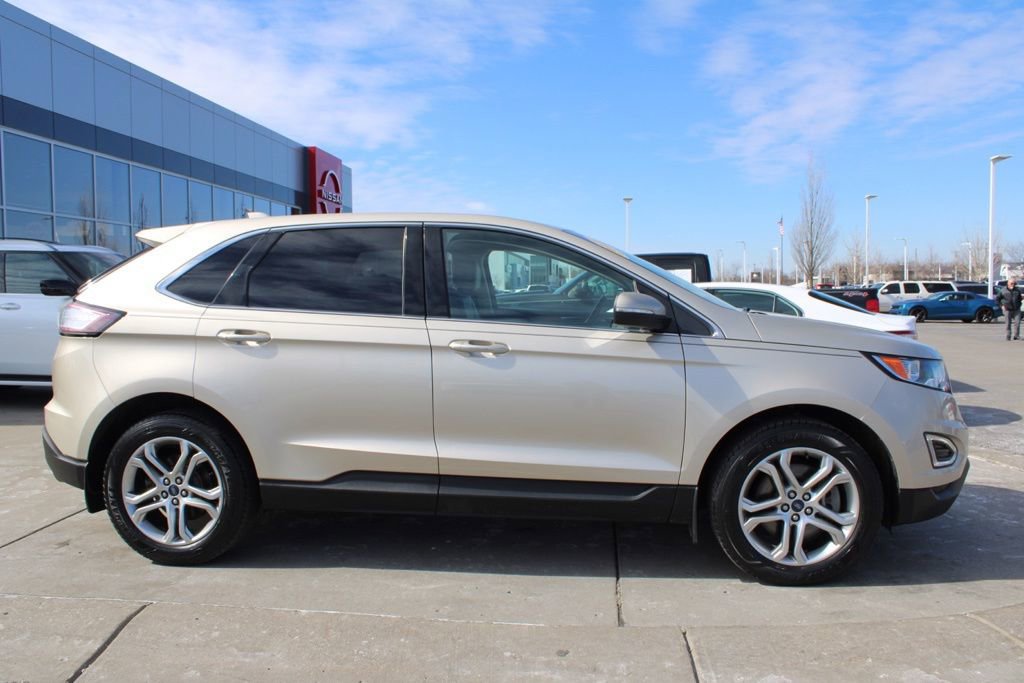 Used 2018 Ford Edge Titanium image 6