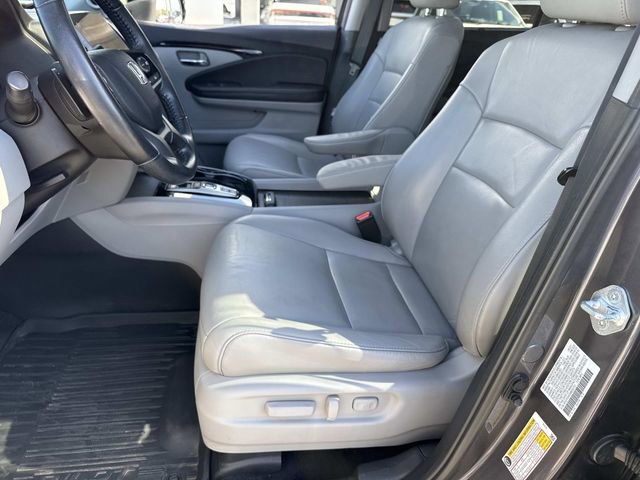 Used 2021 Honda Pilot Touring image 19