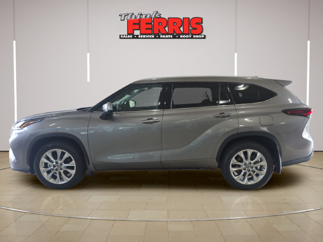 New 2026 Toyota Highlander Limited AWD/4WD image 2