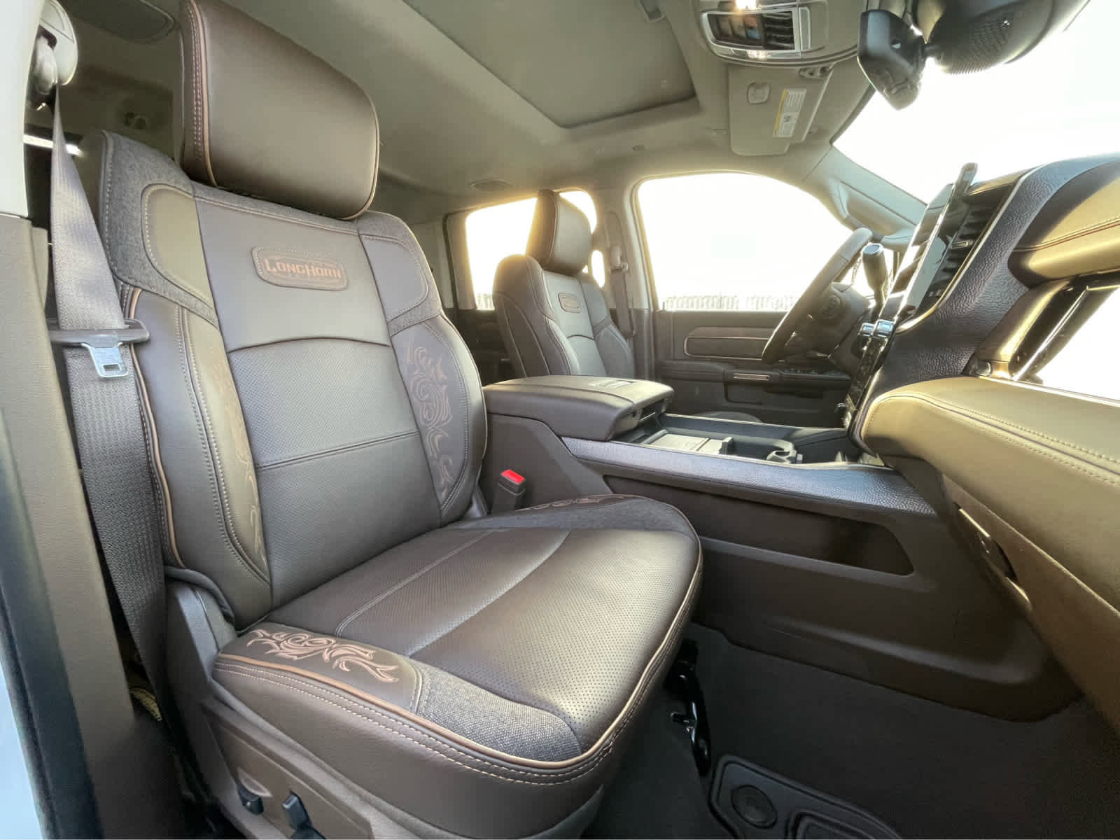 New 2026 RAM 3500 Limited image 30