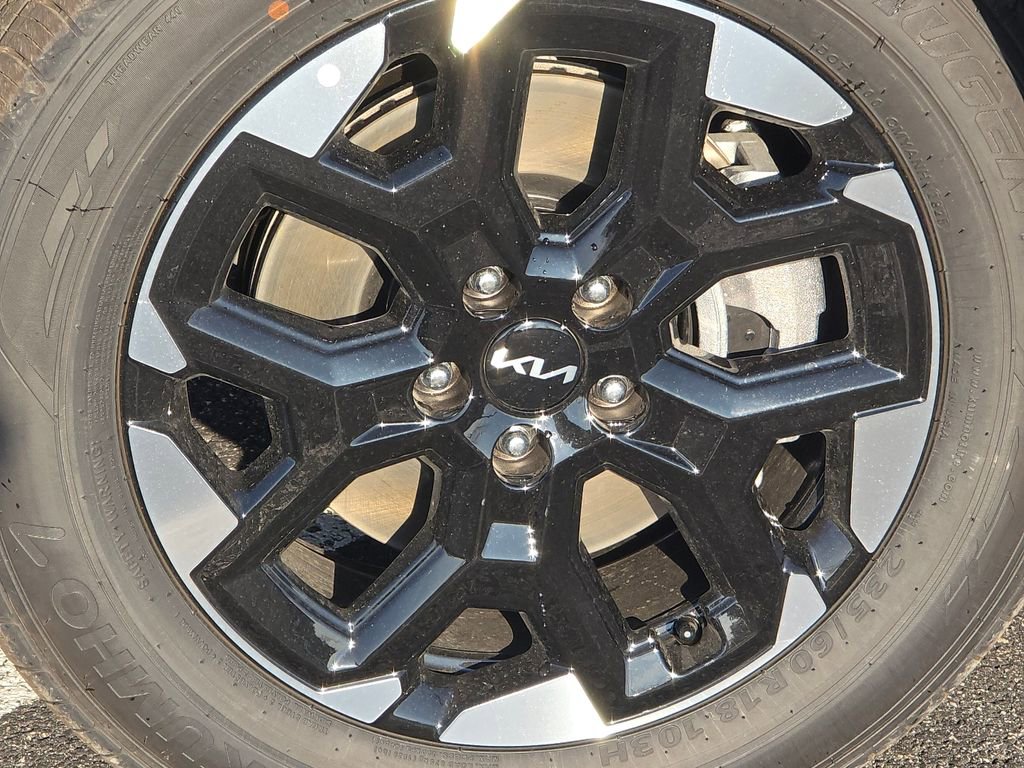 New 2026 Kia Sorento S image 10