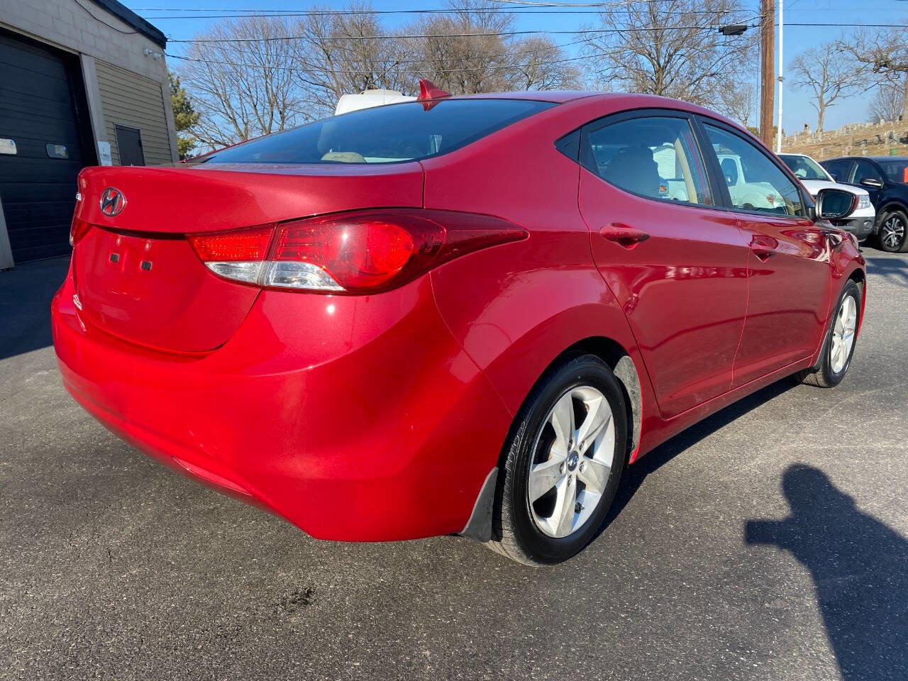 Used 2013 Hyundai Elantra GLS w/ Preferred Pkg image 3