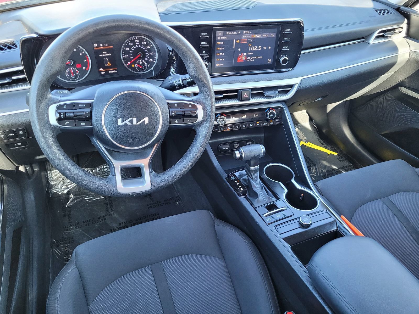 Used 2023 Kia K5 LXS image 10