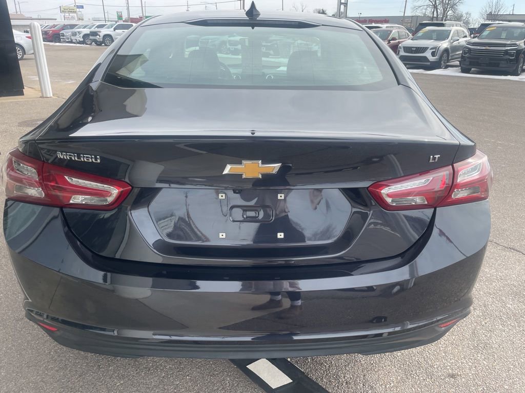 Used 2023 Chevrolet Malibu LT w/ LPO, Floor Liner Package FWD image 4