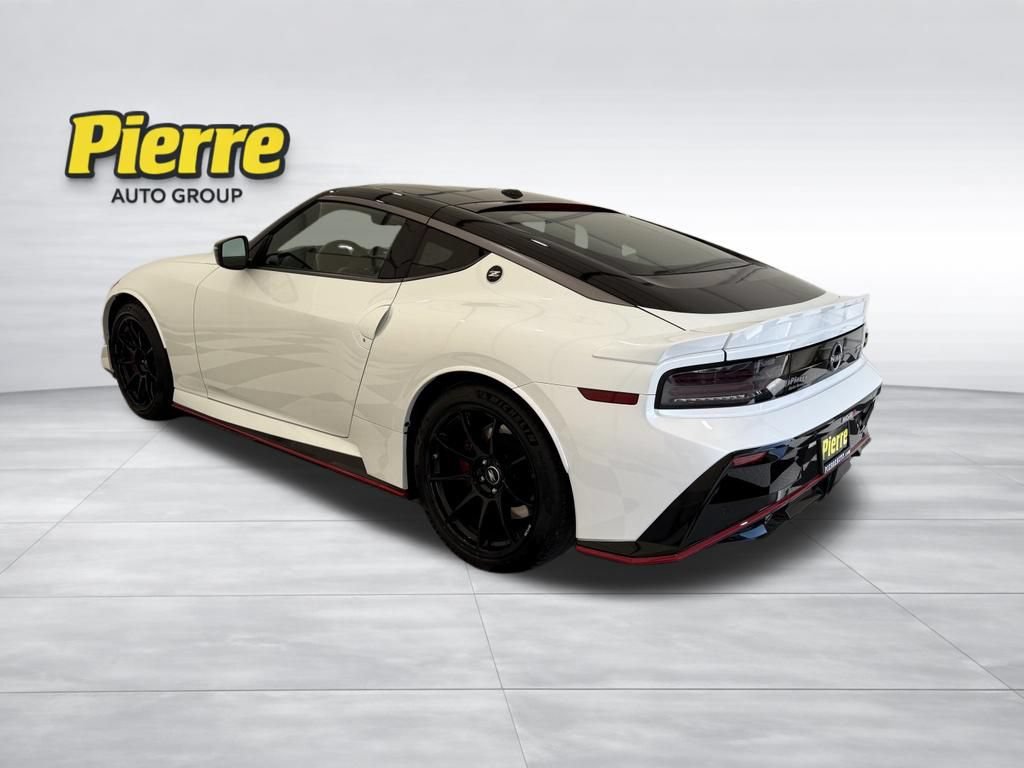 Used 2024 Nissan Z NISMO w/ Floor Mat Package RWD image 2