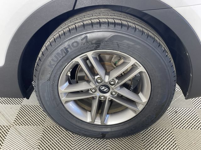 Used 2017 Hyundai Santa Fe Sport AWD/4WD image 19