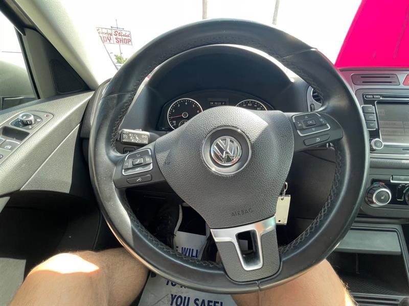 Used 2011 Volkswagen Tiguan S FWD image 25