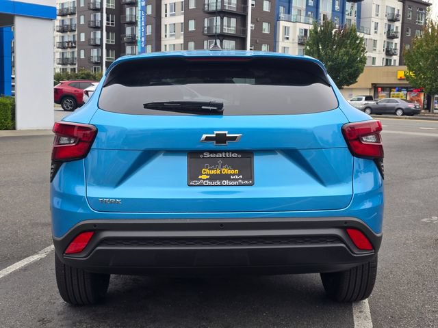 New 2026 Chevrolet Trax LS w/ Driver Confidence Package FWD image 4