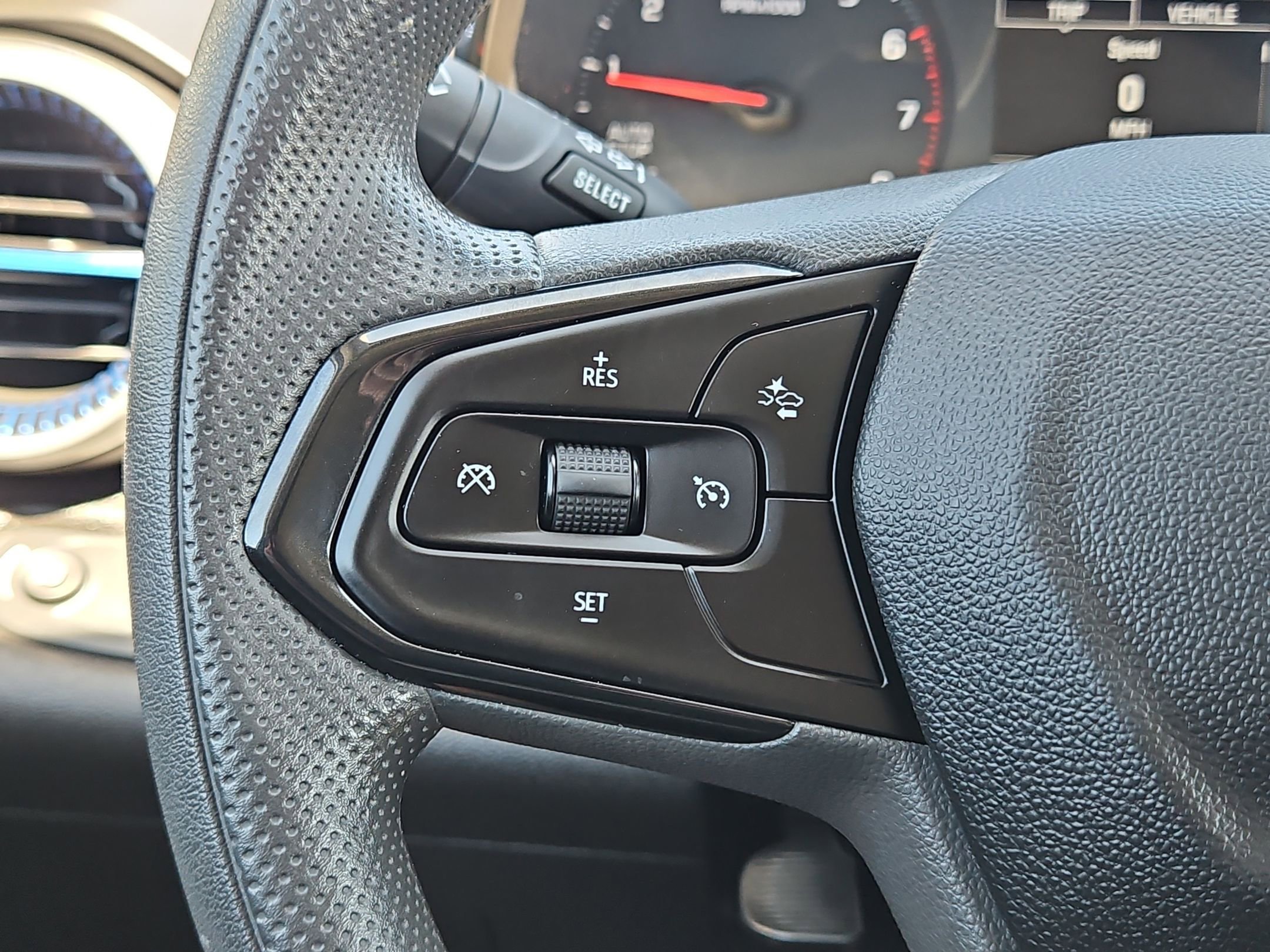 Certified 2025 Chevrolet Trax LS w/ LS Convenience Package image 22