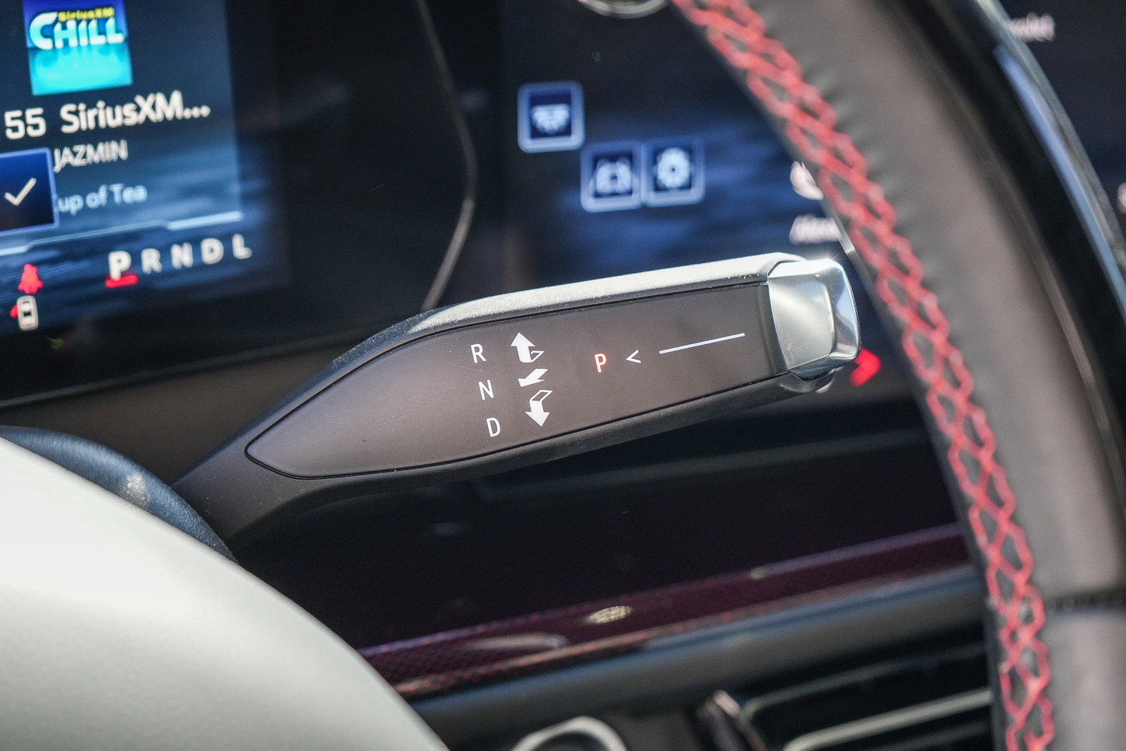 Used 2024 Chevrolet Traverse RS FWD image 20