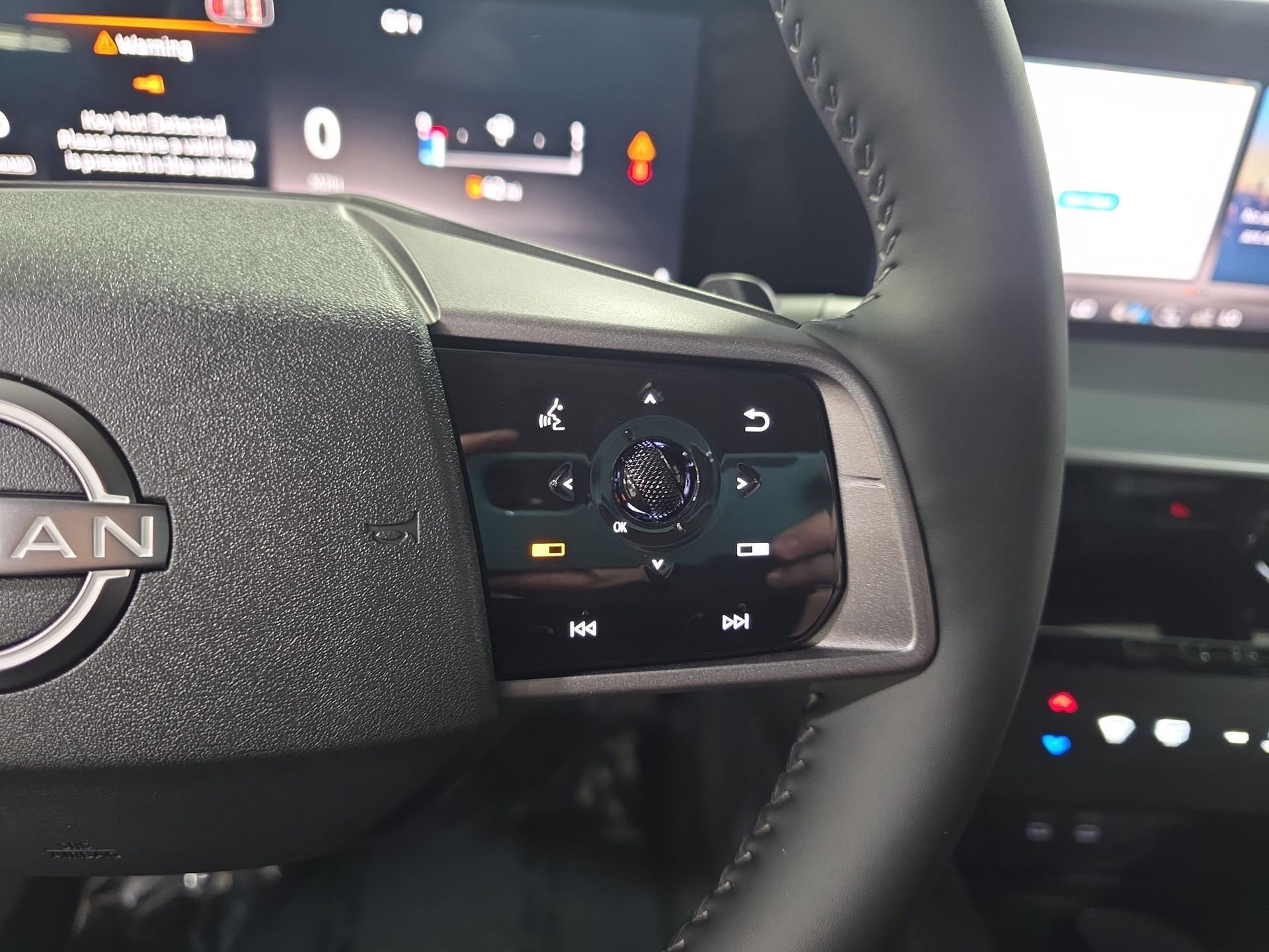 New 2026 Nissan Murano Platinum w/ Cargo Package image 18