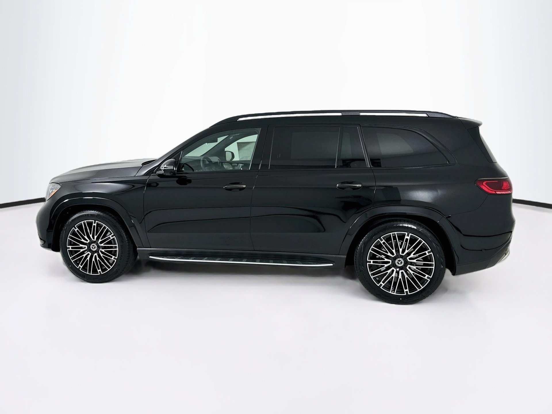 New 2027 Mercedes-Benz GLS 450 4MATIC image 5