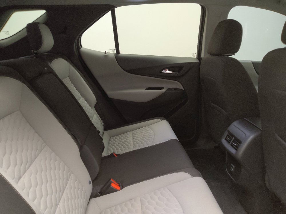 Used 2020 Chevrolet Equinox LS w/ LS Convenience Package image 19