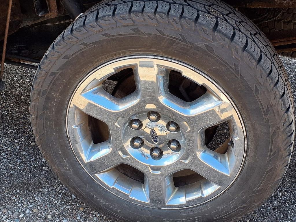 Used 2014 Ford F150 Lariat w/ Equipment Group 502A Luxury image 7