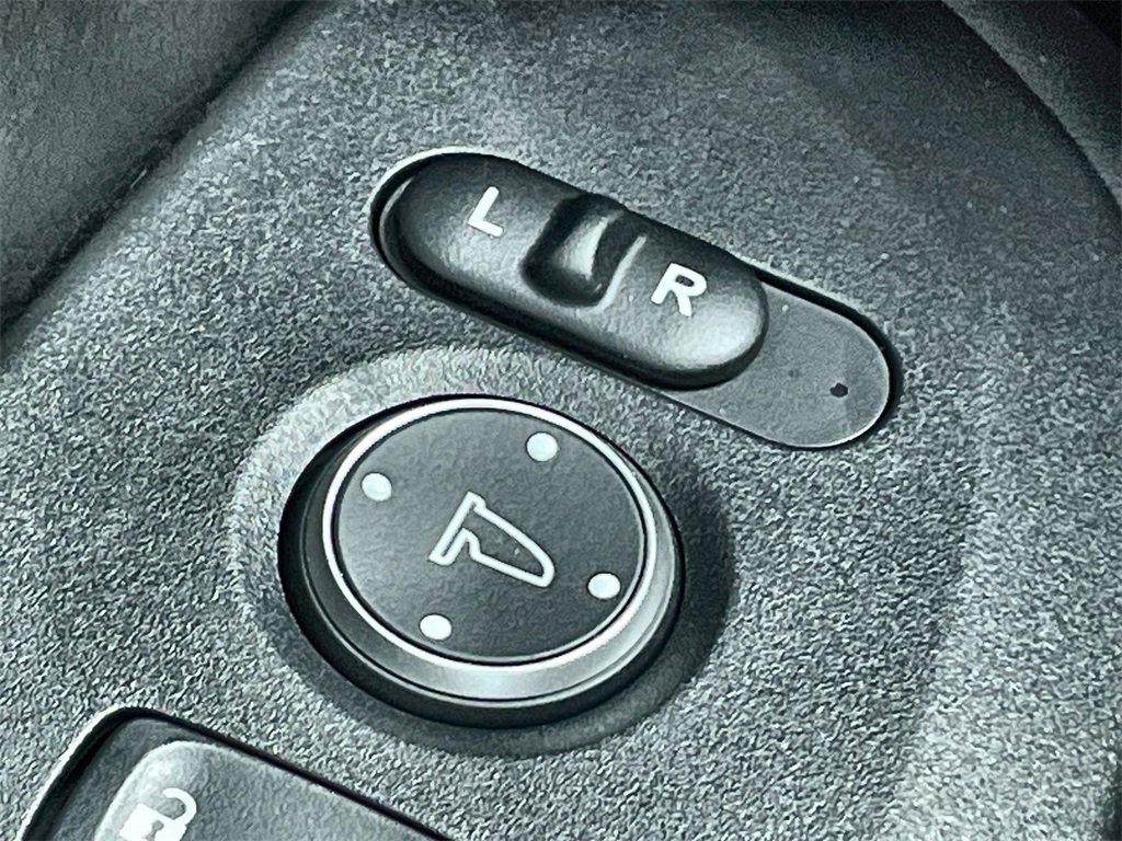 New 2026 Honda HR-V Sport image 15