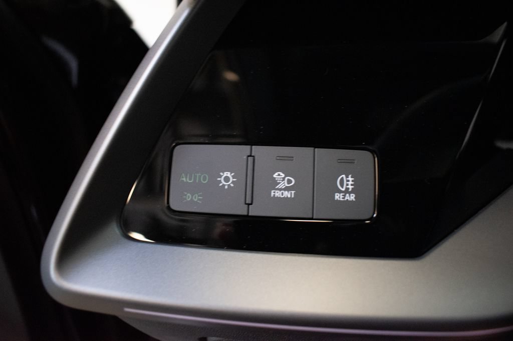 Used 2025 Audi A3 2.0T Premium Plus AWD/4WD image 19