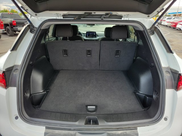 Certified 2025 Chevrolet Blazer LT FWD image 30
