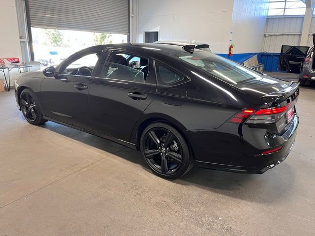 Used 2024 Honda Accord Sport image 5